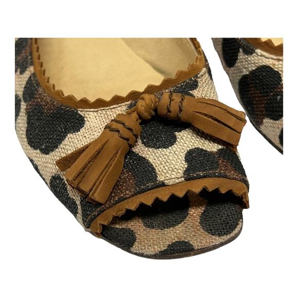 Stuart Weitzman Brown and Black Flats - Picture 3 of 11